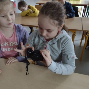  Laboratoria Przyszłości - okulary VR i aparat cyfrowy kl. I a 