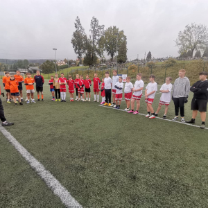 Uczniowie naszej szkoły na finałach powiatowych turnieju piłkarskiego "Z Orlika na Stadion". Kliknięcie na zdjęcie spowoduje jego powiększenie do rozmiaru oryginalnego.