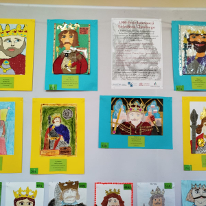 Portret Karoliny Nity z kl. 3 b wyróżniony w konkursie dotyczącym Bolesława Chrobrego. Kliknięcie na zdjęcie spowoduje jego powiększenie do rozmiaru oryginalnego.