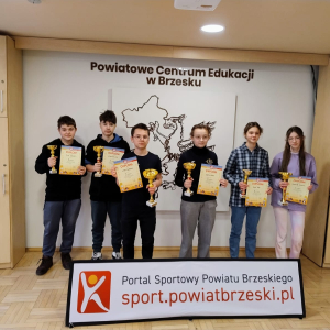 Jerzy Bogusz laureat 1 Miejsca w Powiatowych Igrzyskach Młodzieży  Szkolnej w Szachach. Kliknięcie na zdjęcie spowoduje jego powiększenie.