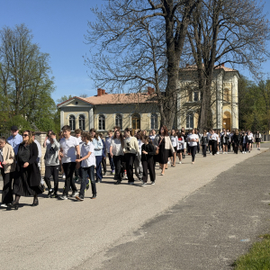 Marsz z okazji Święta Konstytucji 3 Maja. Zdjęcia Urząd Gminy Szczurowa. Kliknięcie na zdjęcie spowoduje jego powiększenie do rozmiaru oryginalnego.